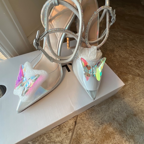 Clear Strappy stiletto heel - Picture 4 of 7
